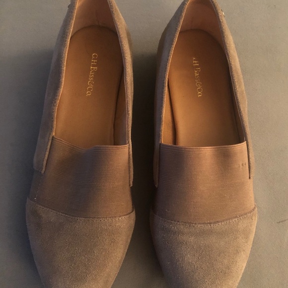GH Bass & Co Khaki suede flats size 10 - Picture 1 of 6